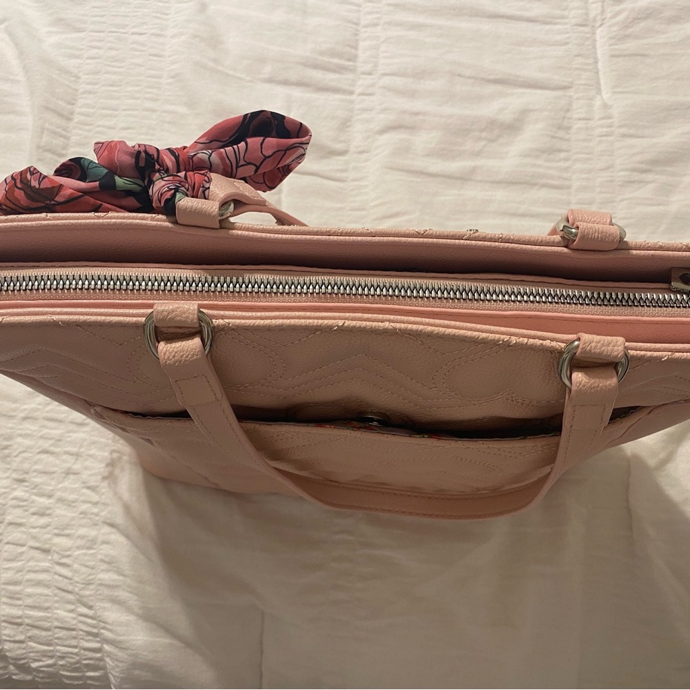 Betsey Johnston purse - Picture 3 of 4